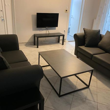 Apartment 30M From The Sea Thessaloníki Eksteriør bilde