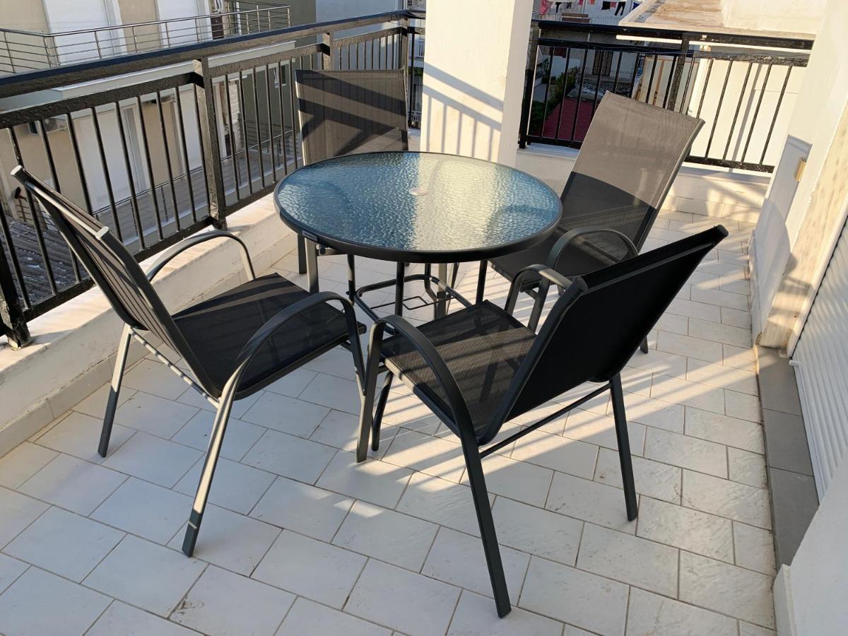 Apartment 30M From The Sea Thessaloníki Eksteriør bilde